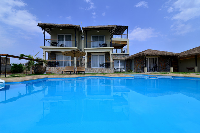 5 BHK Villa in Nashik With a Swimming Pool