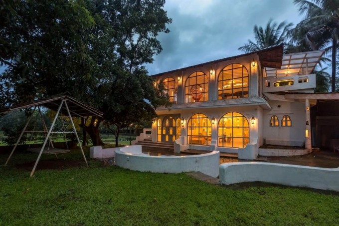 Luxury 4BHK Villa with pool in Karjat