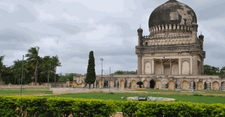 Top 11 Best Places to Visit in Hyderabad 2021